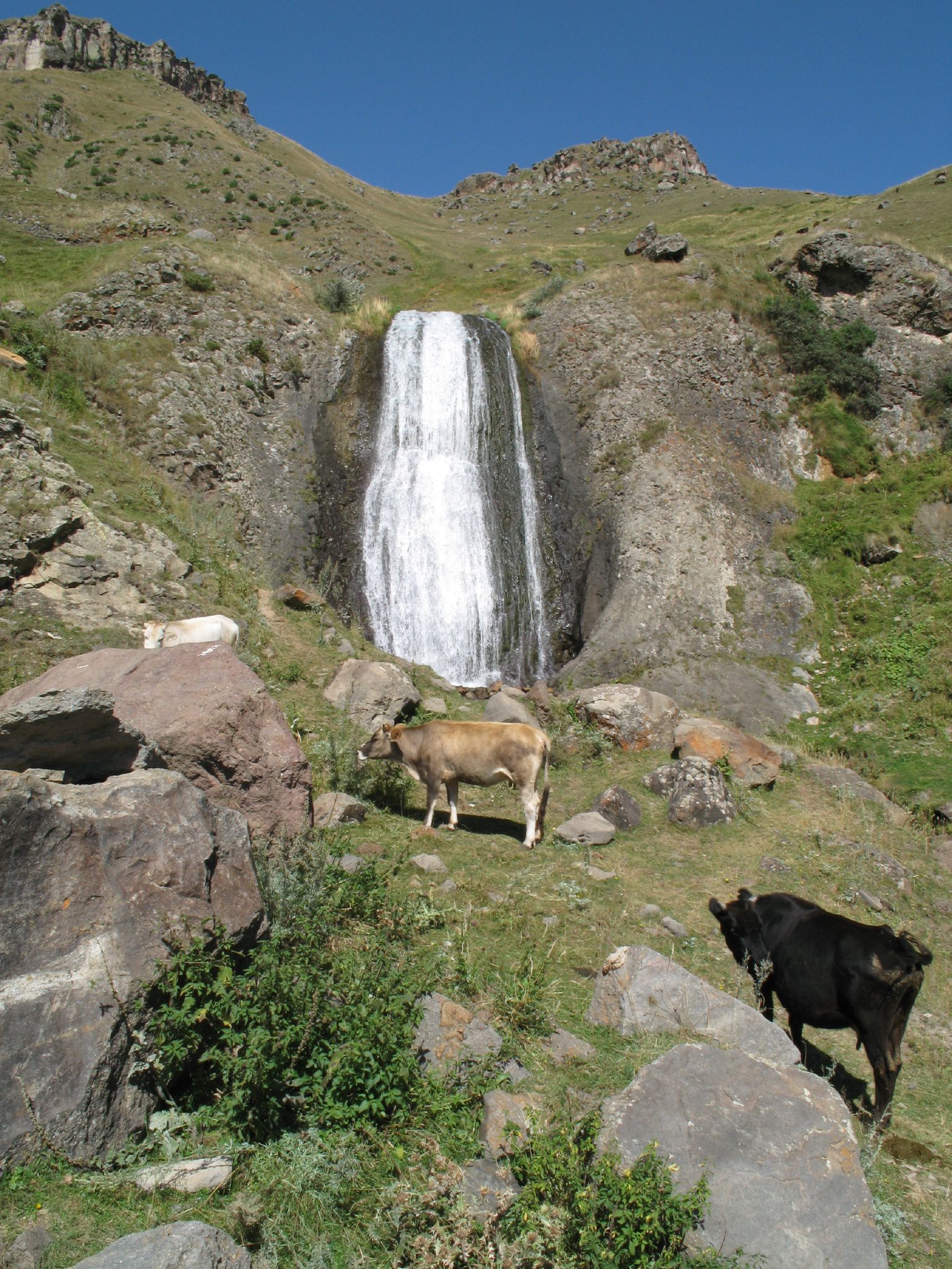 Waterfall near Arsha
