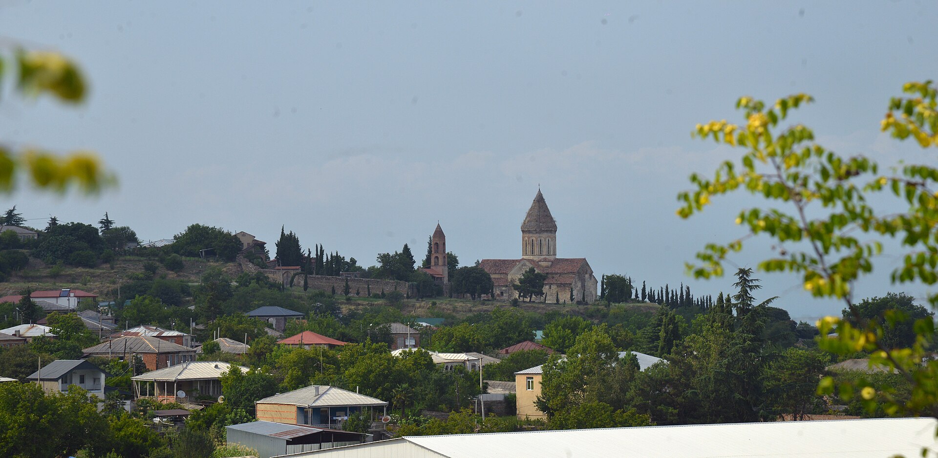 Khirsa Monastery in Tibaani