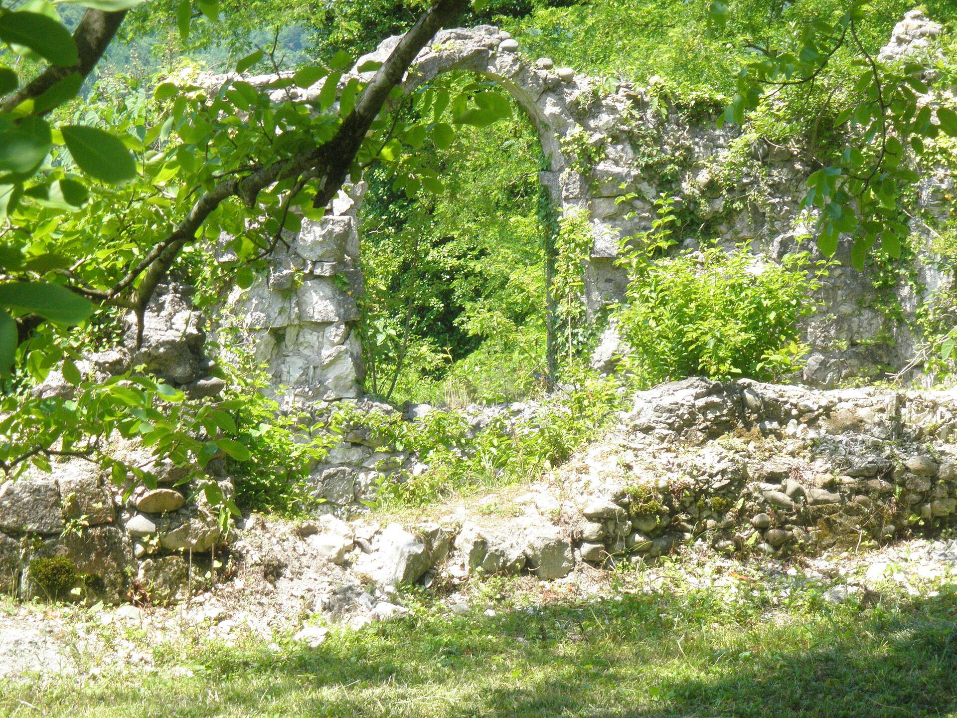 Khobi monastery complex. Ruins of a palace
