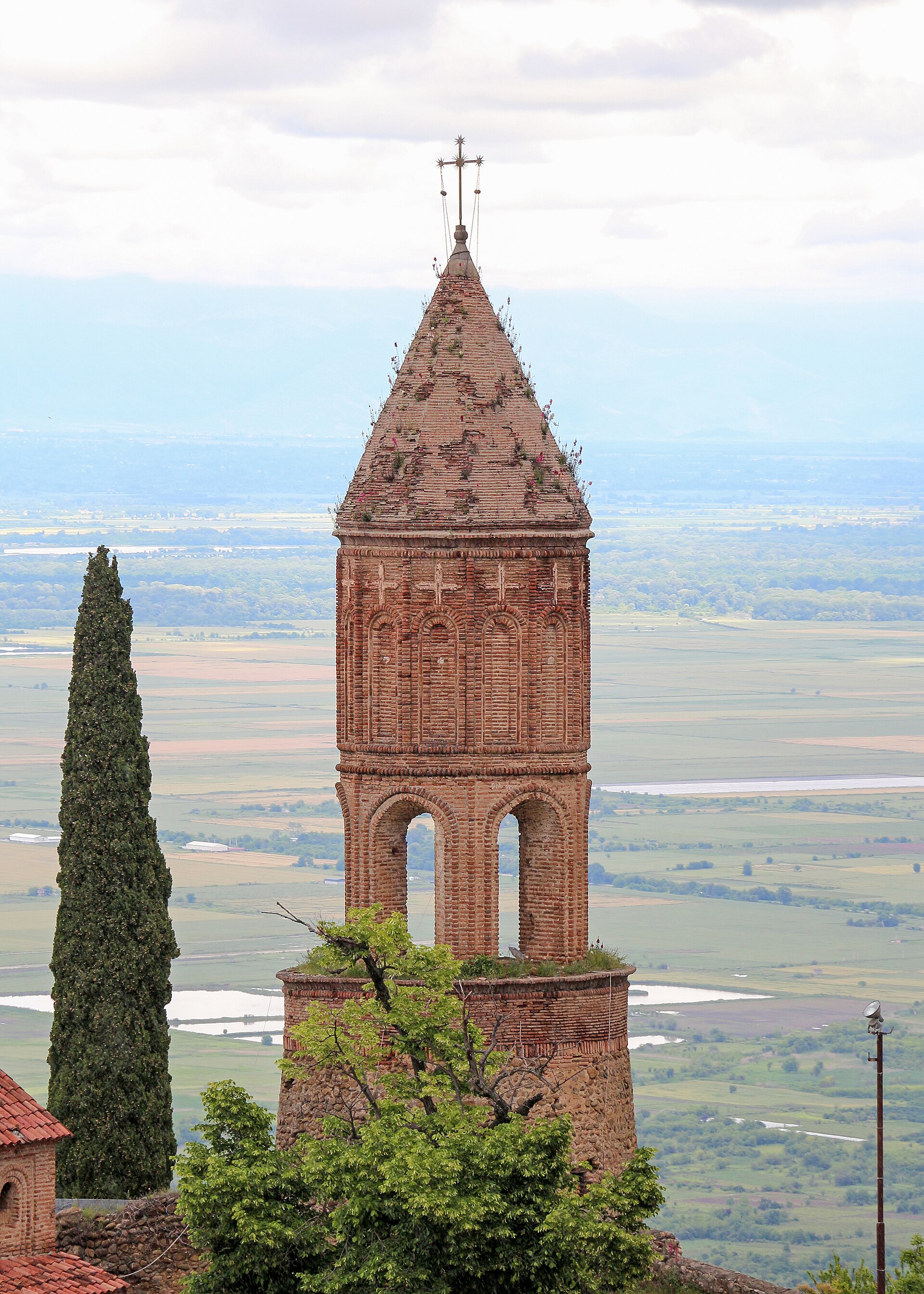 Church of Saint George (Sighnaghi) 03